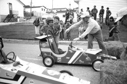 P114 S12 SS1 D20 Course de canots 1978  10 