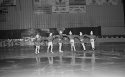 P114 S17 SS1 D2 P8 Patinage artistique mars 1983  8 